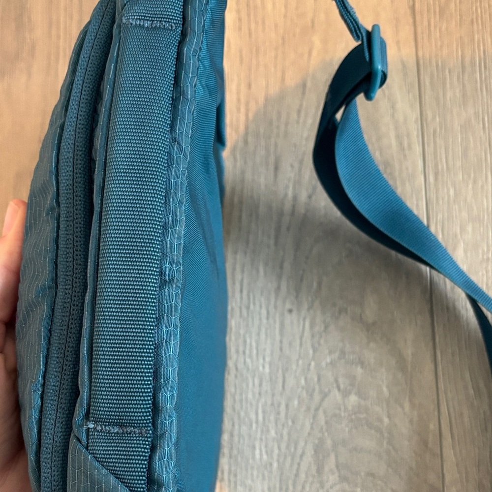Gregory Navy and Orange Belt Bag - Picture 3 of 6